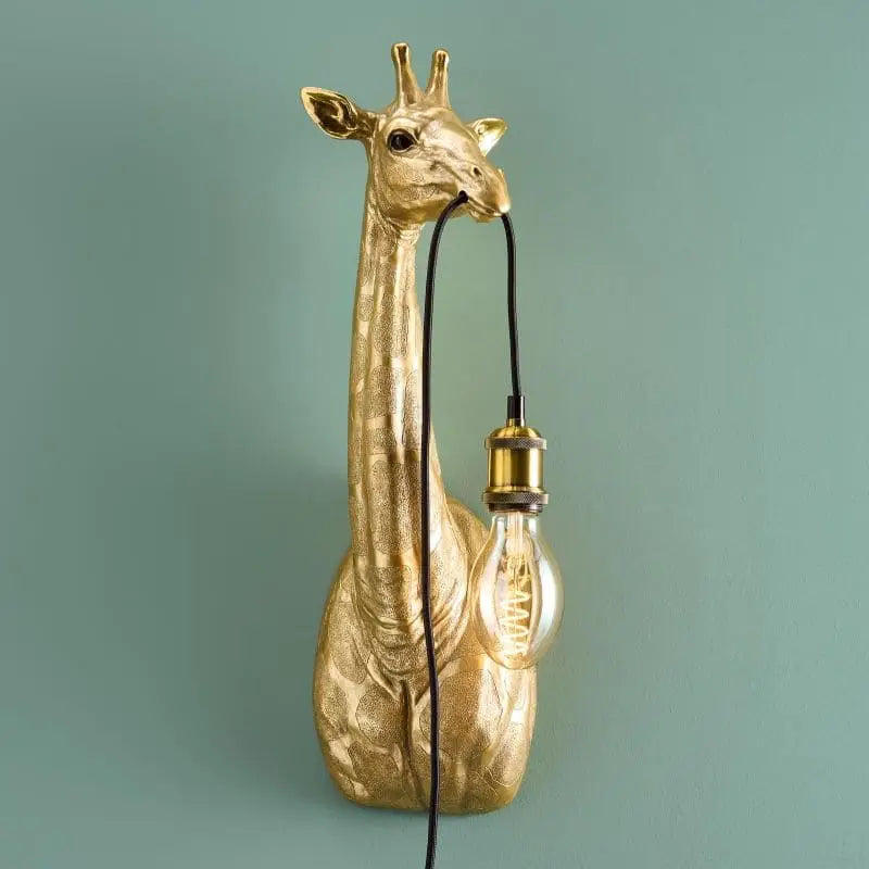 Applique Murale Girafe Dorée Sculpture Lumineuse de Luxe pour Intérieurs d’Exception 20,5cm x 19cm x 61cm