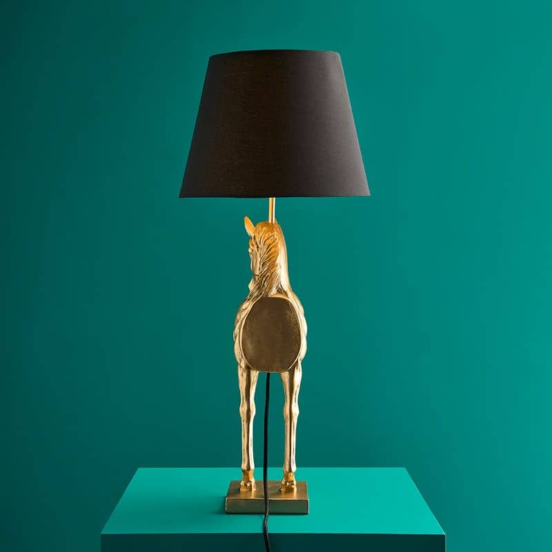 Lampe de table Cheval Majestueux Sculpture de luxe avec abat-jour. Cheval Wendy, or 30 cm x 30 cm x 68,5 cm
